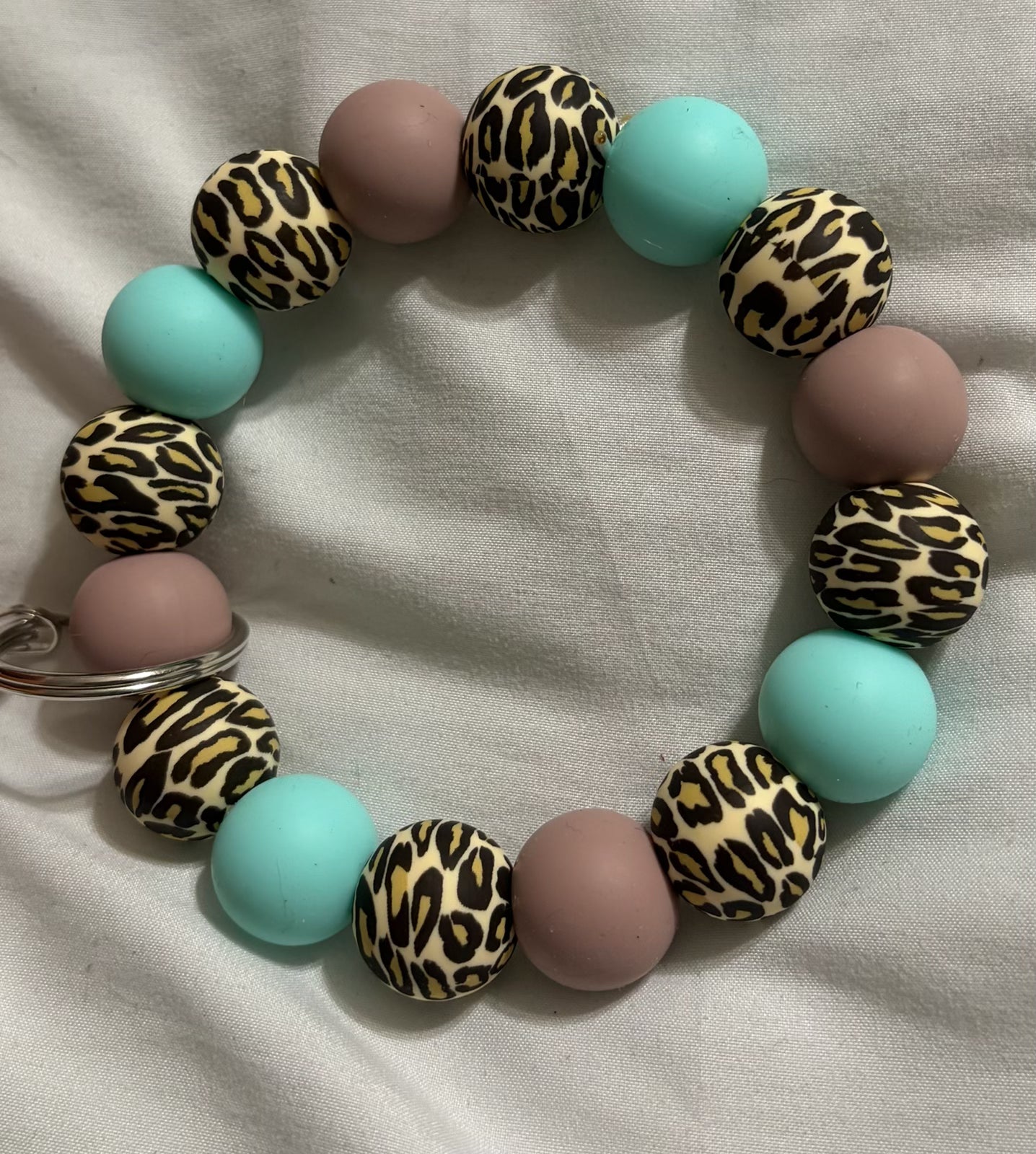 Custom wristlet