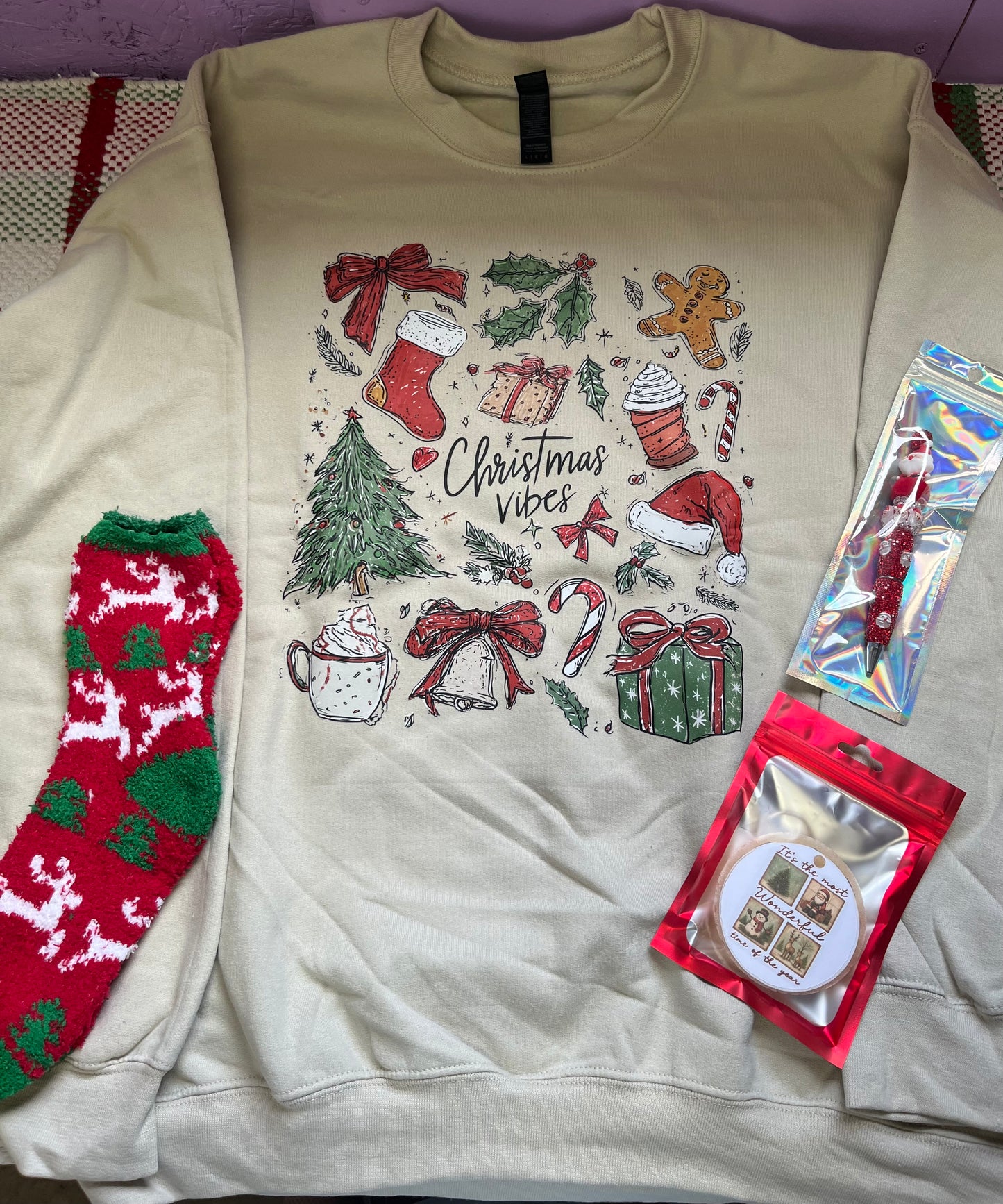 Classic Cozy Christmas Box